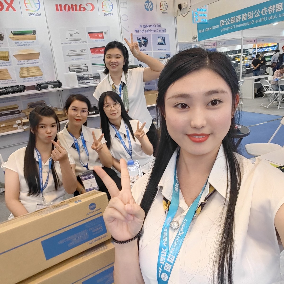 Jüngste Firmenblogs über Honhai Technologie strahlt auf der internationalen Ausstellung